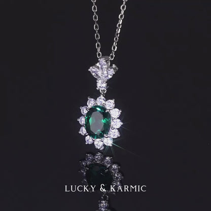 Timeless Glitter Best Oval Cut Emerald Necklaces Silver for Women for Wives